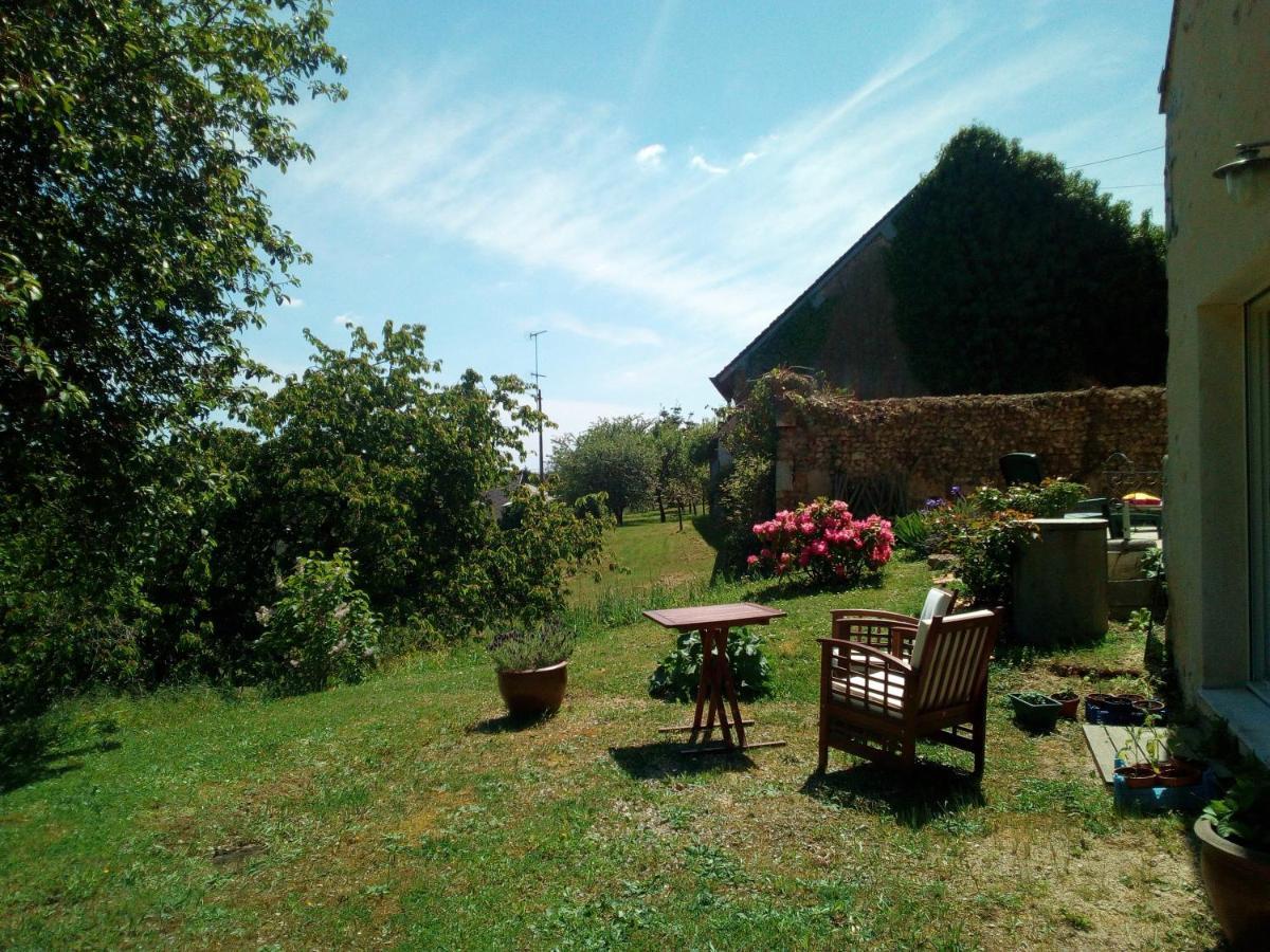 Bed and Breakfast Au Calme Houssay  Exteriér fotografie